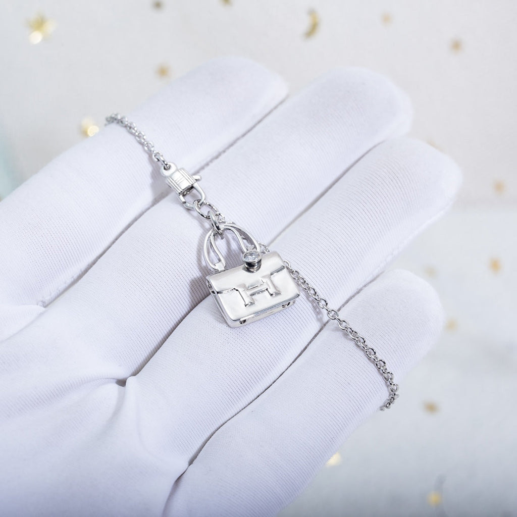 Hermes Amulette Pendant Silver Necklace