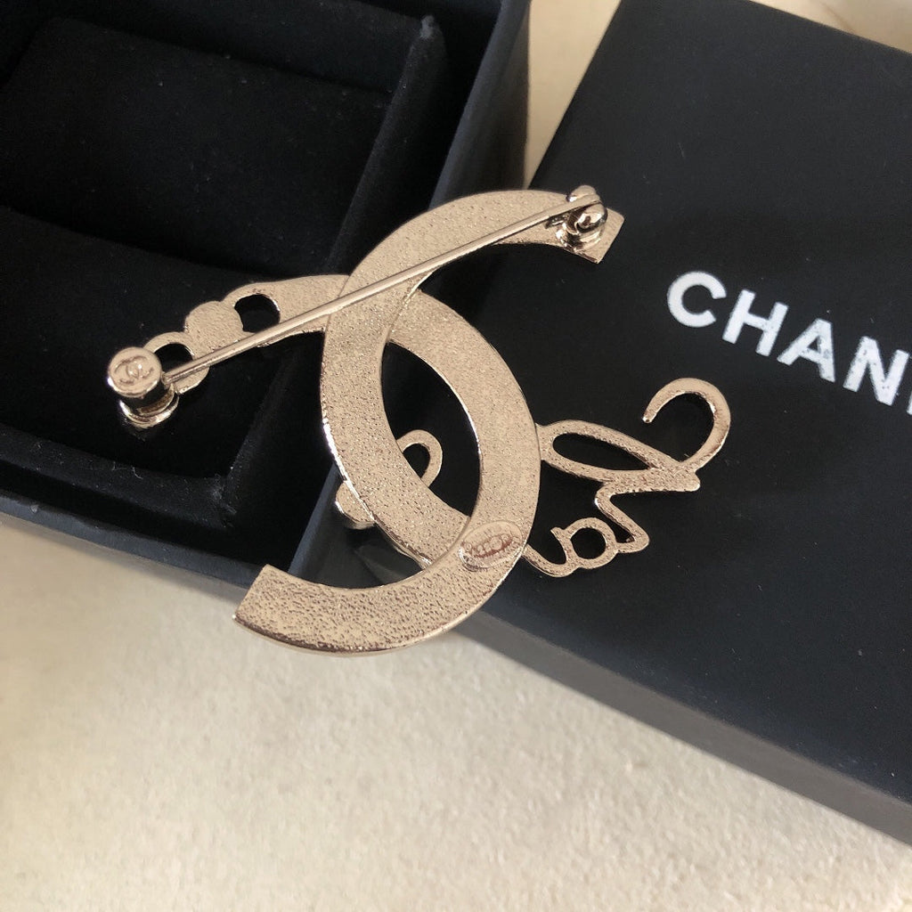 Chanel Brooch Pink Gold 159602