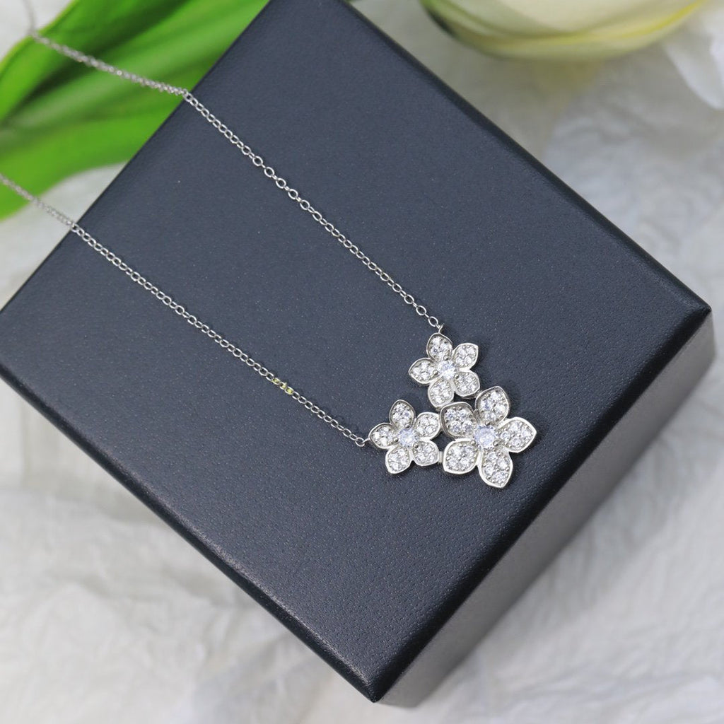 Graff Wild Flower Silver Cubic Zirconia Cluster Necklace