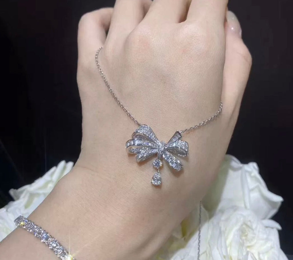 Graff Tilda Bow Classic Silver Cubic Zirconia Drop Necklace