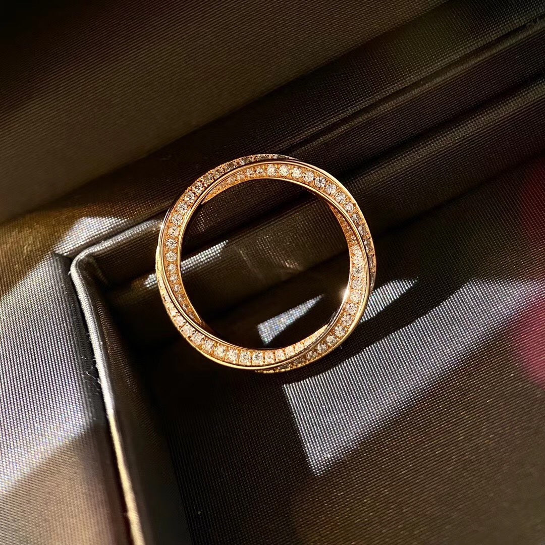 Graff Spiral Paved Cubic Zirconia Band Ring